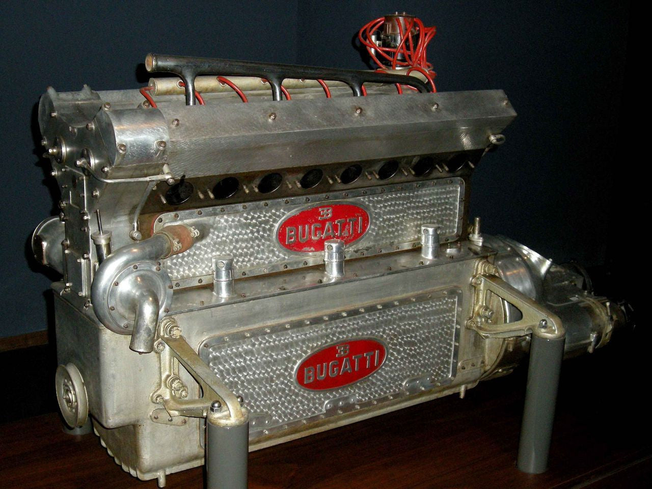 Bugatti Water Manifold